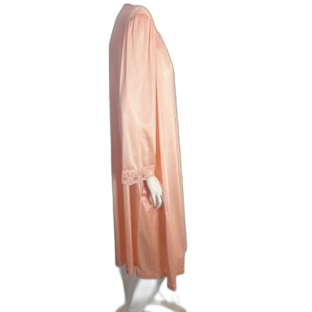 Vintage 1960s Vanity Fair Light Pink Button Up Night Gown Lace Coquette Size L - Picture 3 of 7